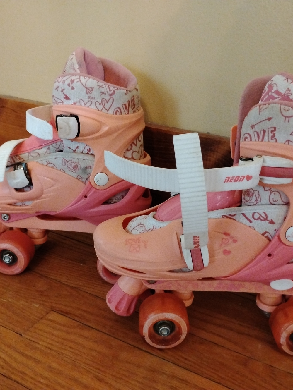 Pink Kids Adjustable Quad Roller Skates